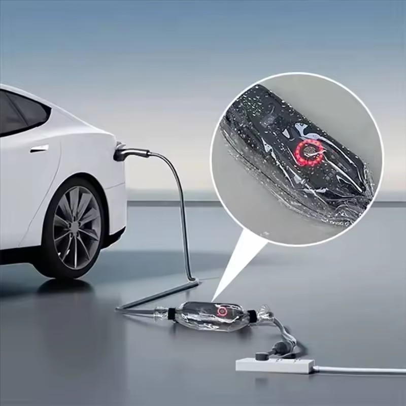 Waterproof Charger Rain Cover  - đánh giá và giá Outdoor Power Plug