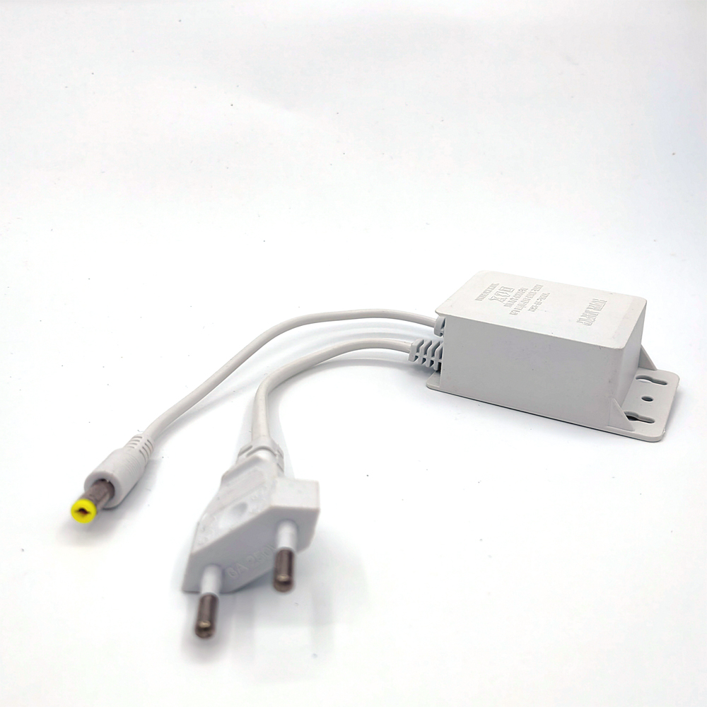White AC 100-240V Input DC 12V - đánh giá và giá Outdoor Power Plug